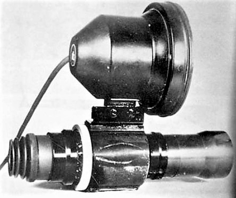 Le Sturmgewehr StG-44 « VAMPIR » La-lunette-BIWA-ZG-1229-du-dispositif-VAMPIR
