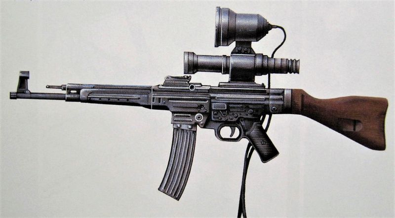 Le Sturmgewehr StG-44 « VAMPIR » Le-Sturmgewehr-44-avec-dispositif-VAMPIR-2